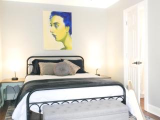Charming St. Ann Studio - New Orleans - 9