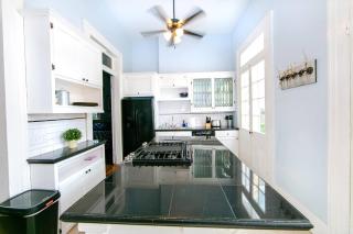 Governors Mansion 5 bedroom-3 bath - 8