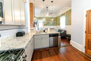 Ursulines Historic Creole Cottage- Steps to Qtr -E - New Orleans - 5