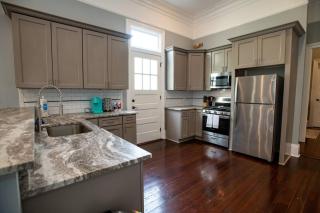 St Philip Gem 5 Bed-5 Bath Steps to FQ - Monthly - New Orleans - 3
