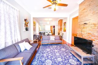 St. Ann Historic Creole Cottage 5 bed-4ba - New Orleans - 9