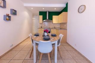 Joli cocon à 3 min à pied de la mer - Niza - 7