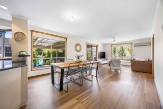 Tasteful 3BR On Towong Alfredton - Alfredton - 2