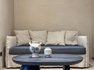 Geraniou Boutique Spot - Athene - 8