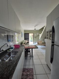 Excelente Apartamento - 2 Suítes com Ar Condicionado em Maranduba - Ubatuba - 4