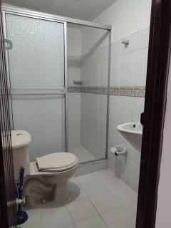 Alojamiento para grupos 16 personas, unico precio - Ibagué - 9