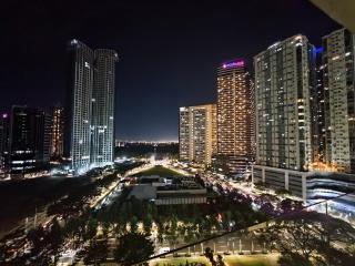 luxury 2bedroom free parking, 300mbps fiber - Manila - 1