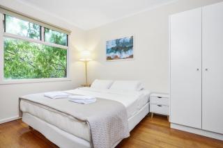 Coastal Oasis Charming Retreat Steps from Rye Beach - Dundas One - Rye - 7