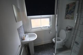 South Ealing Place - Brentford - 1