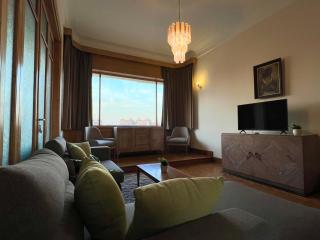 Retro Modern 2BR Apt in Downtown - Mint Stays 63 - 9