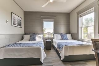 Harborwalk Lodge - Hitchcock - 9