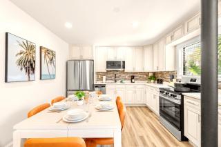 Boutique Beach Retreat - St Pete Beach - 7