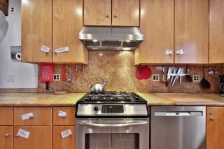 Spaceship Chalet Vermont - Your Groovy Ski Home, Close to the slopes, bars and restaurants - Killington - 1