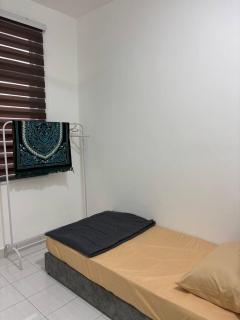 Iris 42 Homestay - Rawang - 4
