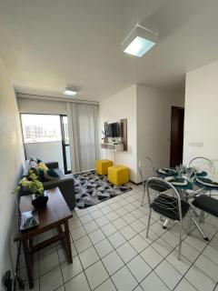 Apartamento de 3 Quartos NA PONTA VERDE A 500M DA PRAIA - Maceió - 1