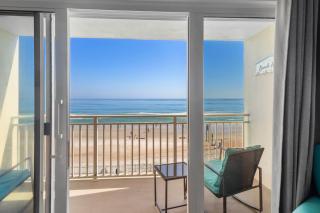 Ocean Front and Pool Front At Daytona Inn Beach Resort - Daytona Beach - 7