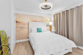 Ocean Front and Pool Front At Daytona Inn Beach Resort - Daytona Beach - 5