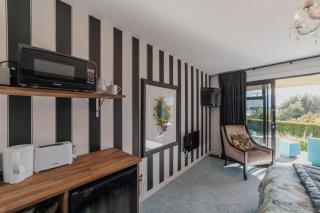 Room with Lake and Mountain Views - Tekapo - Lake Tekapo - 6