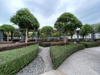 Imago Loft Residences - By The Pool - 4