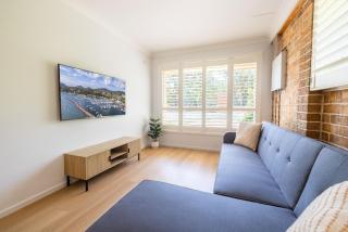 Salamander Sanctuary, 204 Salamander Way - pool, pets, linen, aircon, Wi-Fi - Salamander Bay - 1
