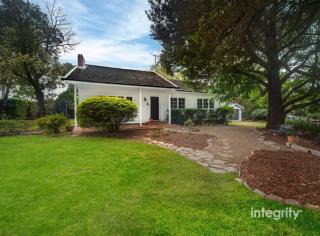 Sweet Gum Cottage in Bomaderry - Unique Charm & Expansive Backyard! - Bomaderry - 0