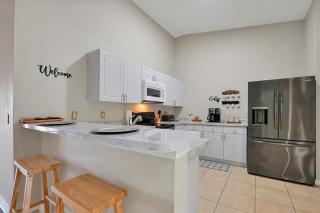 2722 CLUB CORTILE UNIT B 3BED - 3