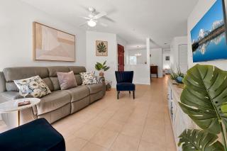 2728 CLUB CORTILE CIRCLE UNIT A 3BED - 5