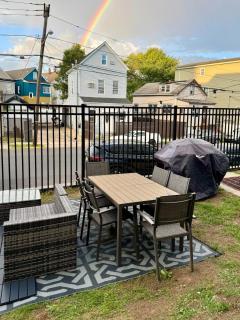 Luxury Gated NYC Theme 3BR 2B with Parking by EWR - 8