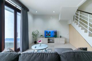 Family Only Private Pool Villa - De Reiz Aisyah Syariah 3BR - Bandung - 7