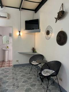 Ice Bear Bar & Tourist Inn - Dauis - 8