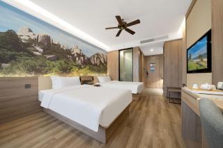 Youth Sunshine Hotel - 8