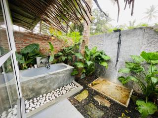Bananas 02 - Mirissa - 7