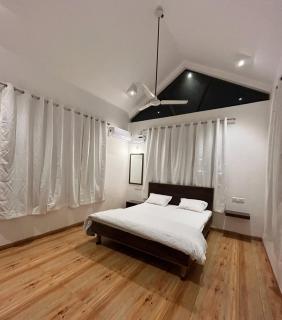 Redstone Farmhouse - Kashid - 9