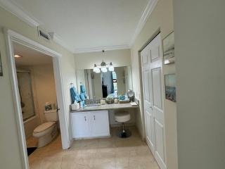 The Costal, stunning water view apartment at Aventura Yacht Club, Miami Florida! - 2