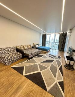 Шикарная 3 комнатная квартира для большой семьи - Almaty - 8