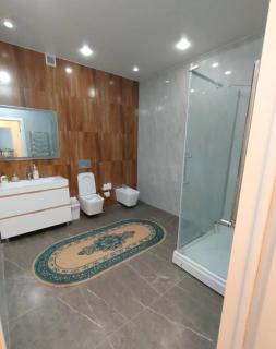 Шикарная 3 комнатная квартира для большой семьи - Almaty - 2