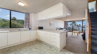 60 Beachpark Apartments - 58 Pacific Drive - Port Macquarie - 3