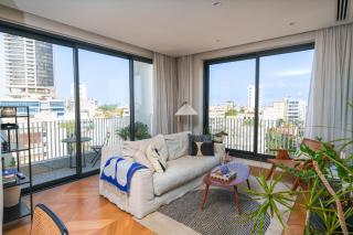 WealthyStays Downtown Penthouse - Nicosia - 9