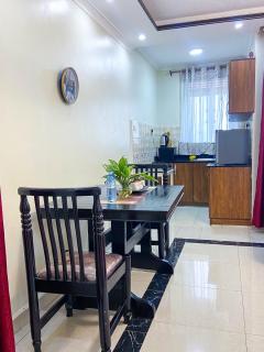 Keisha Luxury Furnished Apartment Bukoto - 5