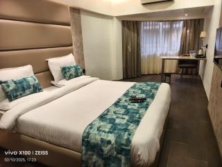 Hotel Dakshin Grandeur - 5