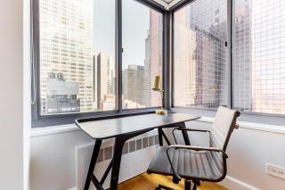 Blueground Midtown West gym AC nr Times Sq NYC-1741 - New York - 6
