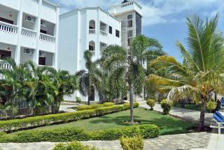 Luxury 2bed all ensuite Likizo 10min walk to beach - - 6