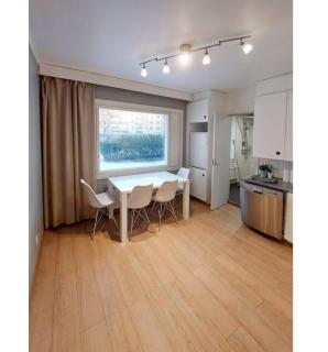 Spacious 2BR Apartment in a Quiet Neighborhood & Free Parking - Turku - 0