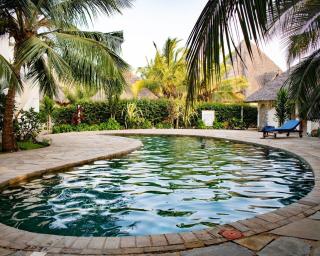 Swahili Villa COCO 2BR Apartment 700M to Beach - - 9