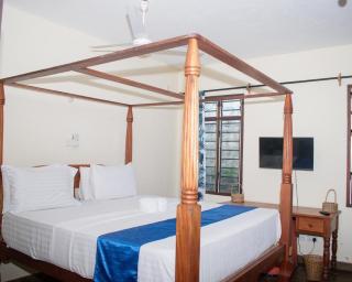 Swahili Villa COCO 2BR Apartment 700M to Beach - - 3
