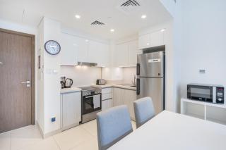 Premium Home in Park Point Near Dubai Hills Mall - 4