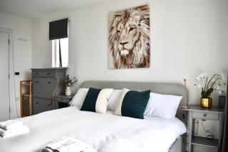 Balcony High End 2-Bed Flat in Camberwell for 6 Long Term Stays - London - 4