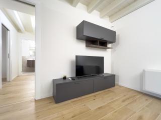 Bright apartment with terrace and pool - Milan - 5