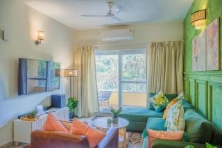 Alaya Stays 1 BHK with Balcony & Pool - Veera Marina - Goa - 7