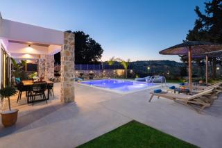 Aiora Luxury Villas - Afando - 7